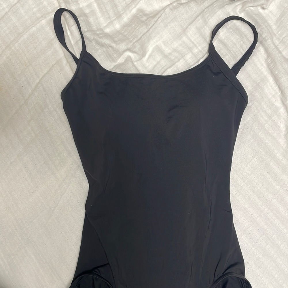 CAPEZIO LINED BLACK LEOTARD WITH BRA